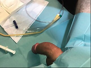 first time painful catheter insertion peehole